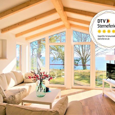 Ferienhaus "Biberburg Am Haff" Garz  Buitenkant foto