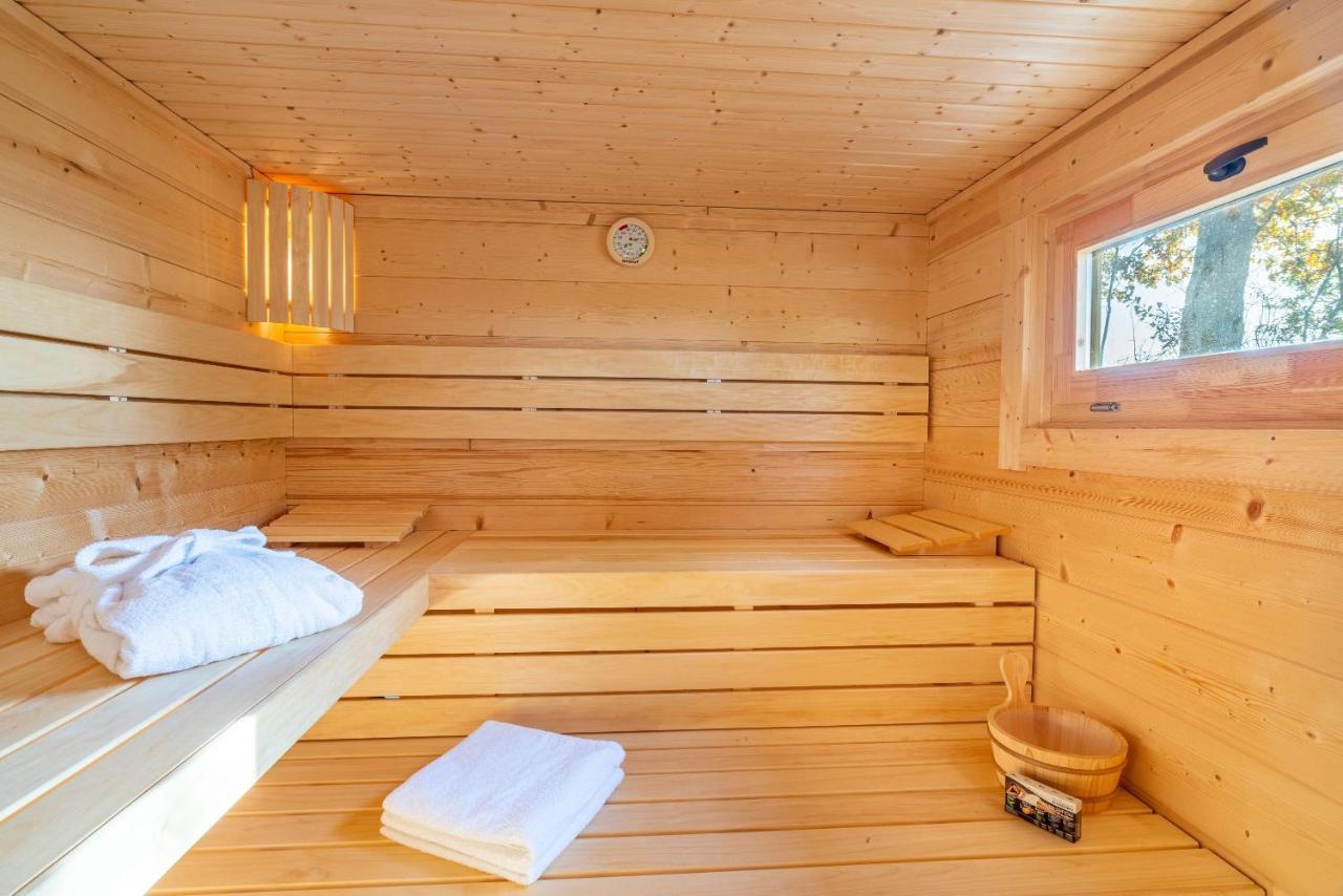 Ferienhaus "Biberburg Am Haff" Garz  Buitenkant foto